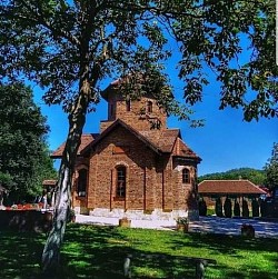 Црква Сунчана река - Златна серија фотографија: Храм Сретења у „златни сат“ предвечерја