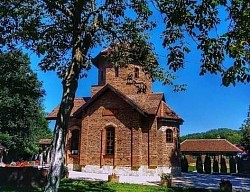 Црква Сунчана река - Spoj kamena, vode i neba kod crkve na Suncanoj Reci  Reka Drina u podnozju porte hrama Sretenja Gospodnjeg -Najlepsi kadar hrama Sretenja Gospodnjeg sa obale reke  Jedinstvena arhitektura najlepse crkve u Gornjoj Koviljaci  Najlepsi pravoslavni hram za krstenje u zapadnoj Srbiji  Turisticka atrakcija i duhovni biser hram Sretenja Gospodnjeg