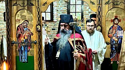 Епископ шабачки Јеротеј служи свету архијерејску Литургију на Сретење Господње у храму у Етно-селу Сунчана река